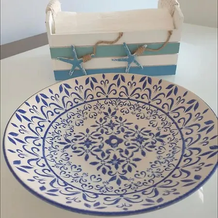 Blue Sea Apartment *